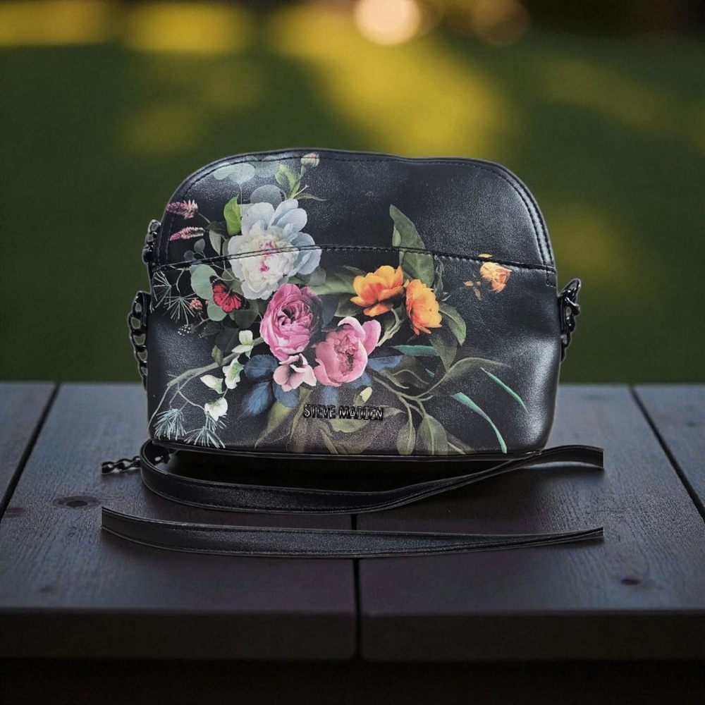 Steve Madden Black Floral Dome Crossbody Bag NWOT